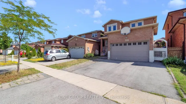 Additional image 44 of 224 Kingsbridge Garden Circ