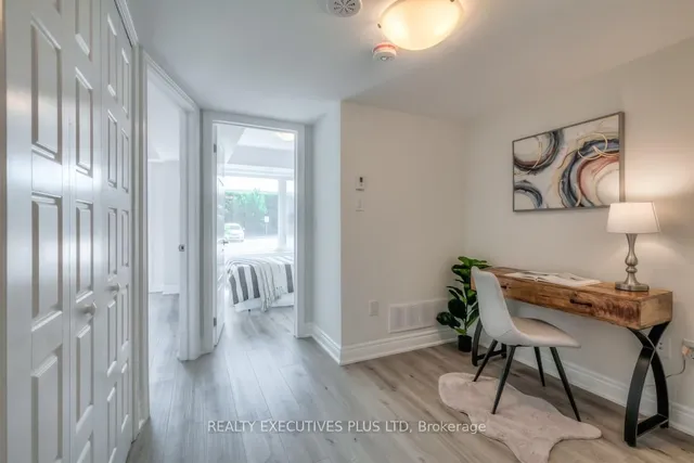 Additional image 14 of 173 William Duncan Rd Unit 2