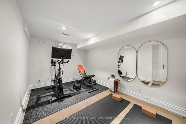 Additional image 30 of 43 Randolph Rd