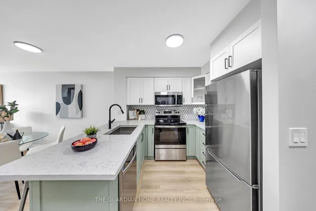 Additional image 8 of 231 Fort York Blvd Unit 1606