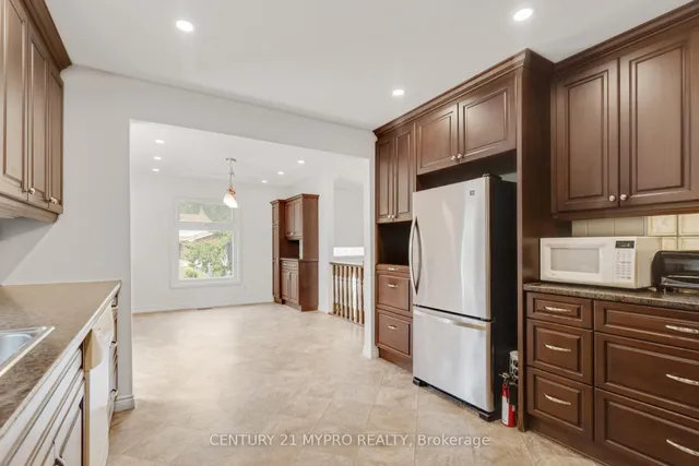 Additional image 18 of 1294 Forest Hill