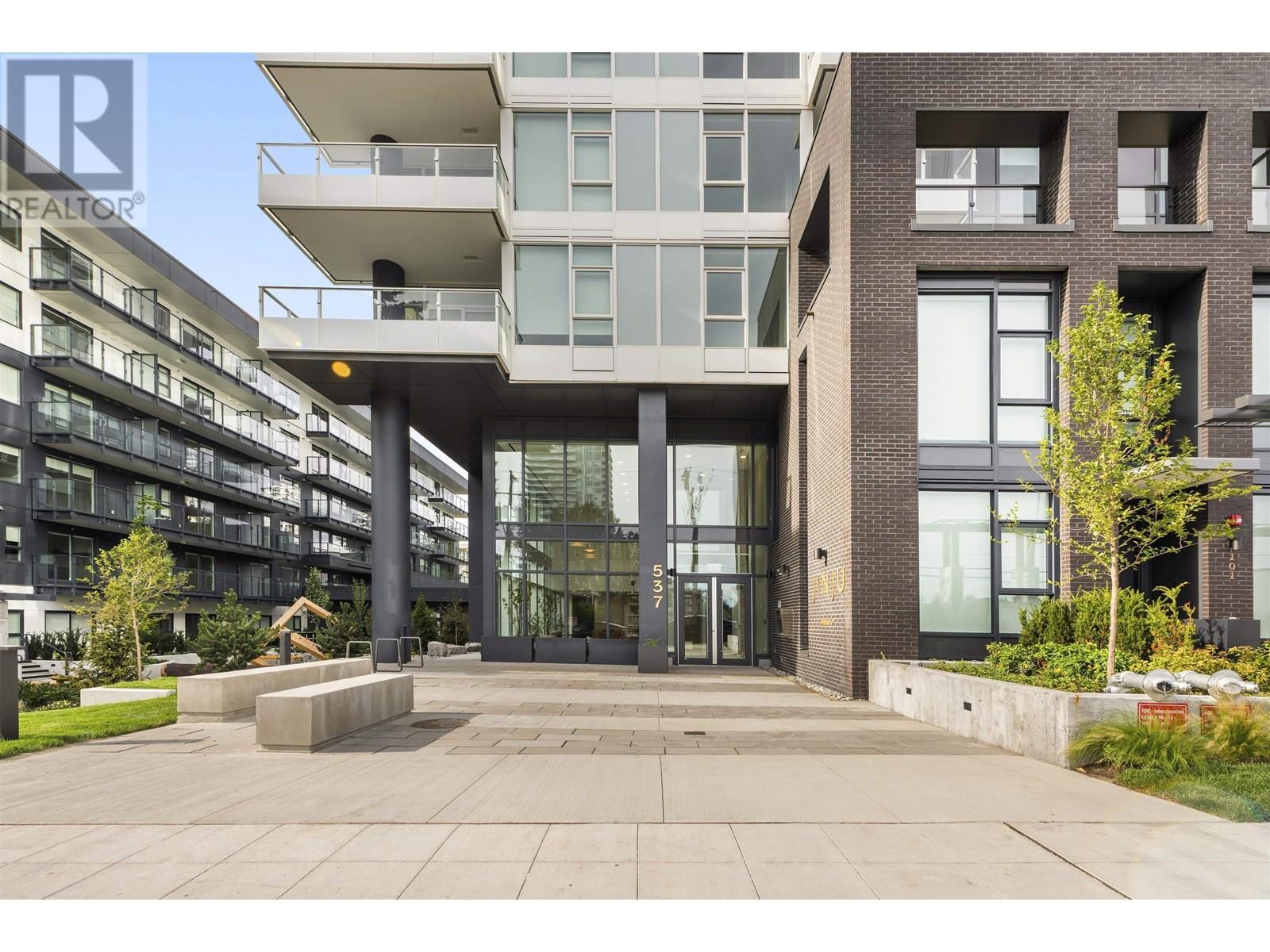 3307 537 COTTONWOOD AVENUE|Coquitlam, British Columbia V3J0S4