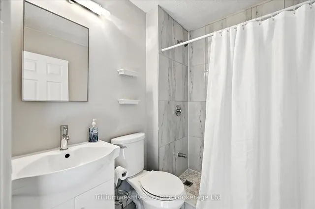 Additional image 34 of 4 Madison Ave