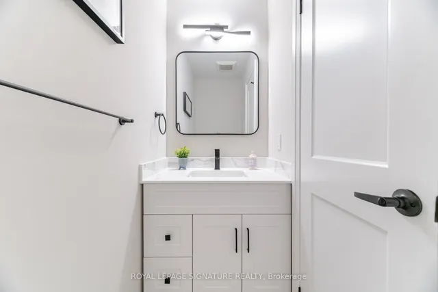 Additional image 17 of 2392 Arnold Cres