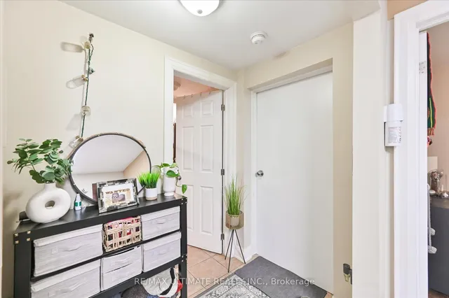 Additional image 34 of 76 Hilldale Rd