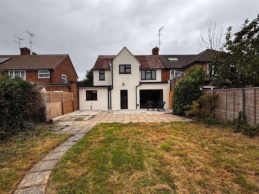 Additional image 12 of 341 St Albans Road WestHatfieldHerts