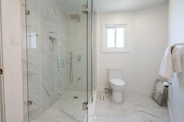 Additional image 19 of 2155 Duncaster Dr Unit 7