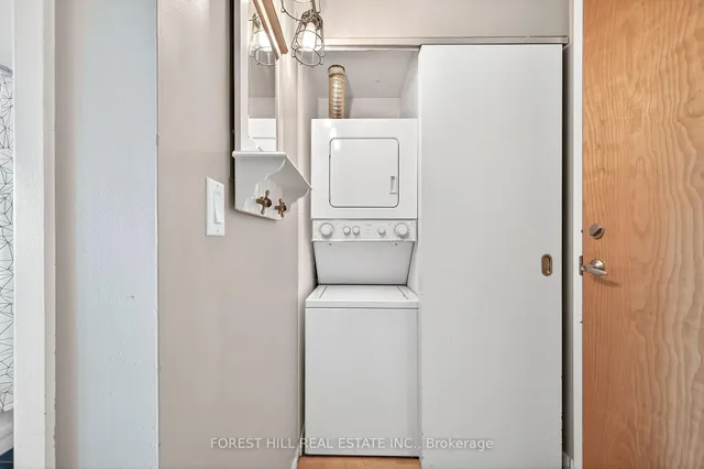Additional image 17 of 301 Markham St Unit 505