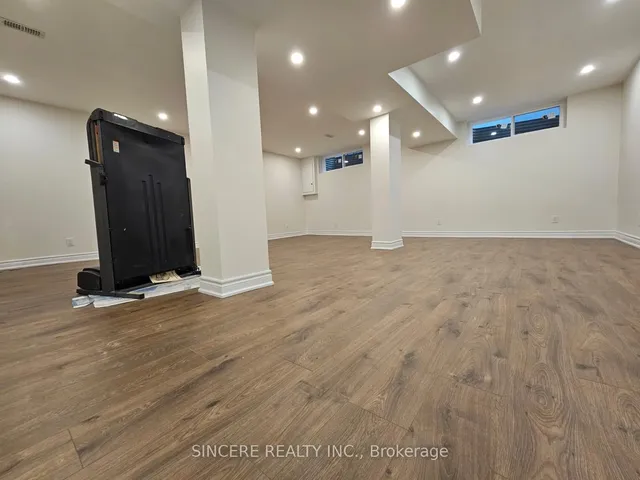 Additional image 15 of 32 Colonnade Rd