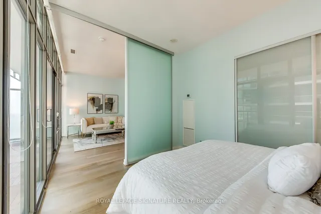 Additional image 27 of 33 Charles St Unit 3001