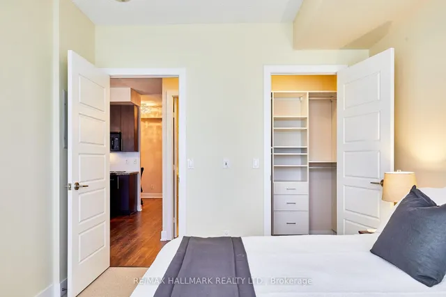 Additional image 16 of 28 Linden St Unit 2507