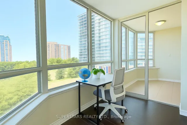 Additional image 12 of 300 Alton Towers Circ Unit 408