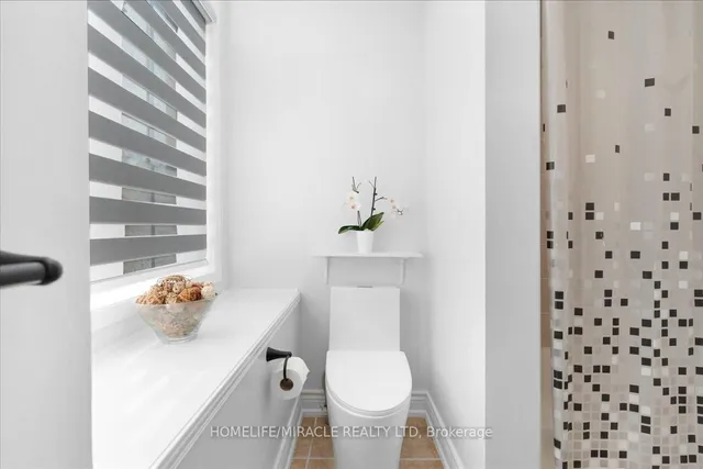 Additional image 35 of 29 Charcoal Way