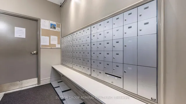 Additional image 41 of 4200 Bathurst St Unit 707