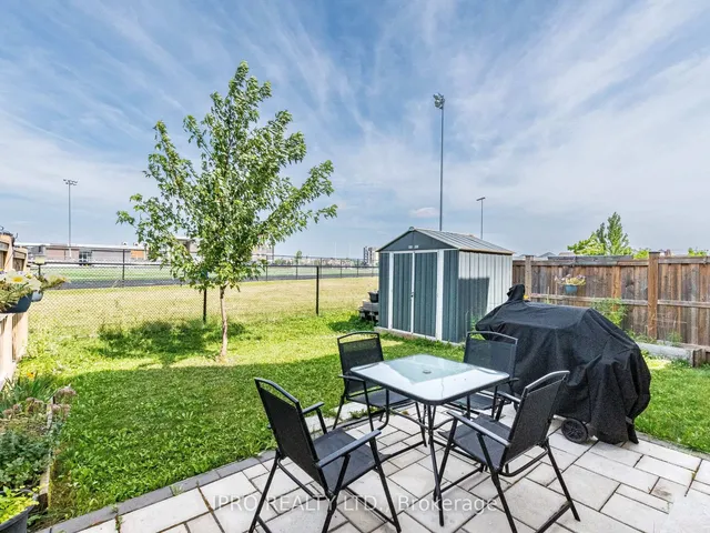 Additional image 43 of 67 Locker Pl