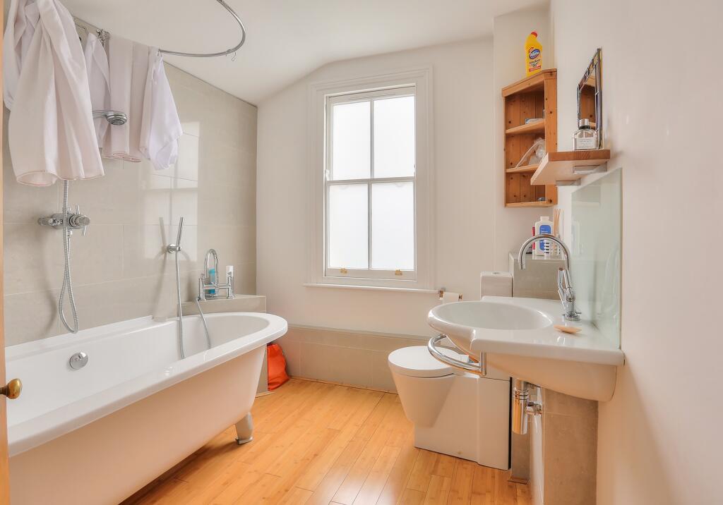 Additional image 5 of Thorpe Road, St Albans, Herts, AL1