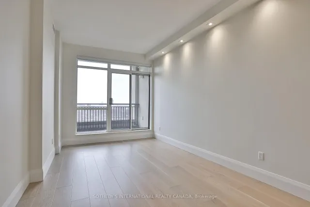 Additional image 12 of 99 Avenue Rd Unit 1101