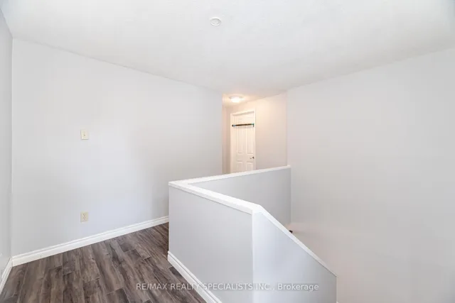 Additional image 7 of 59 Kenninghall Blvd Unit 5