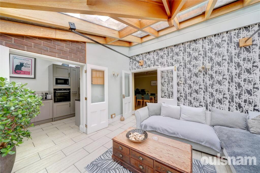 Additional image 11 of The Crescent, Bromsgrove, Worcestershire, B60