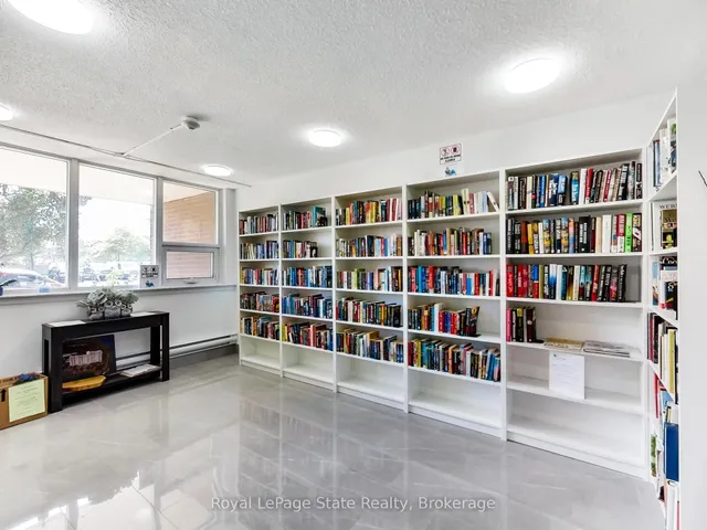 Additional image 45 of 500 Green Rd Unit 203