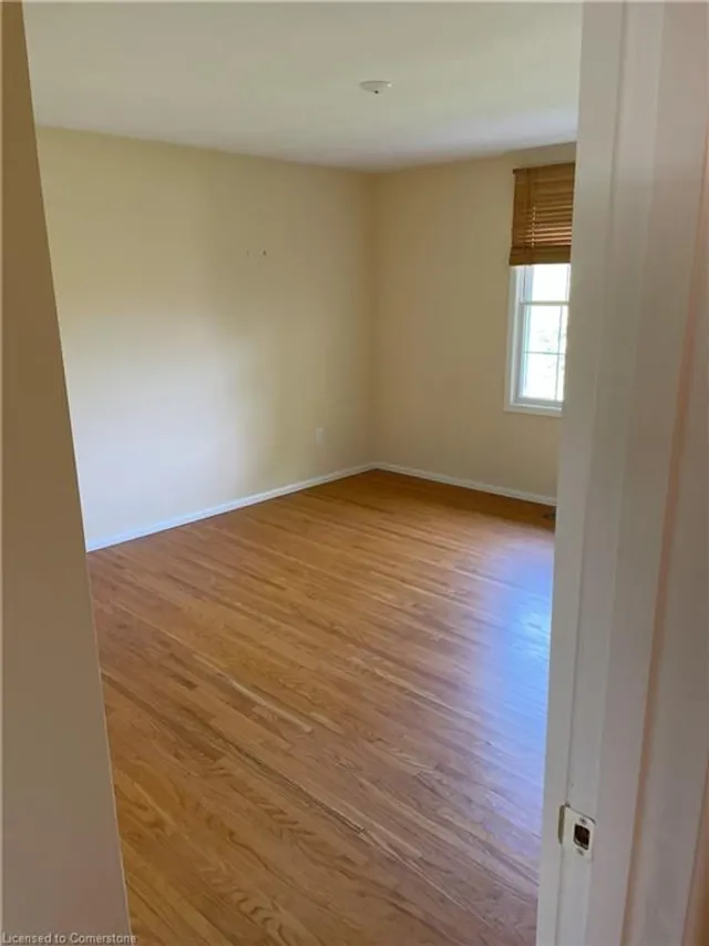 Additional image 10 of 30 Lanscott Pl