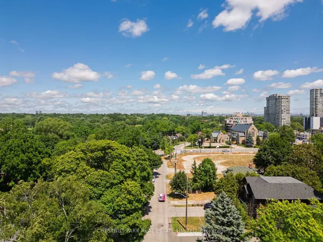 Additional image 30 of 61 Burnhamthorpe Cres