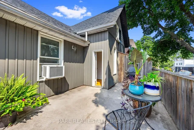 Additional image 25 of 56 Brock Ave