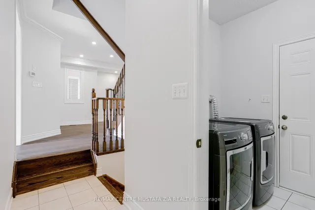 Additional image 18 of 562 Nairn Circ