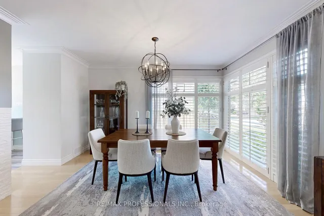 Additional image 15 of 126 Laurel Ave