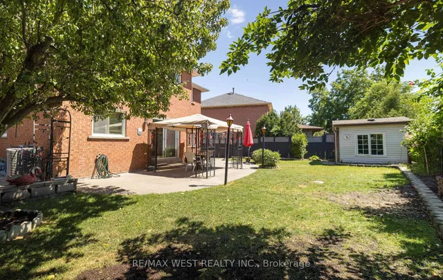 Additional image 37 of 52 Amantine Cres