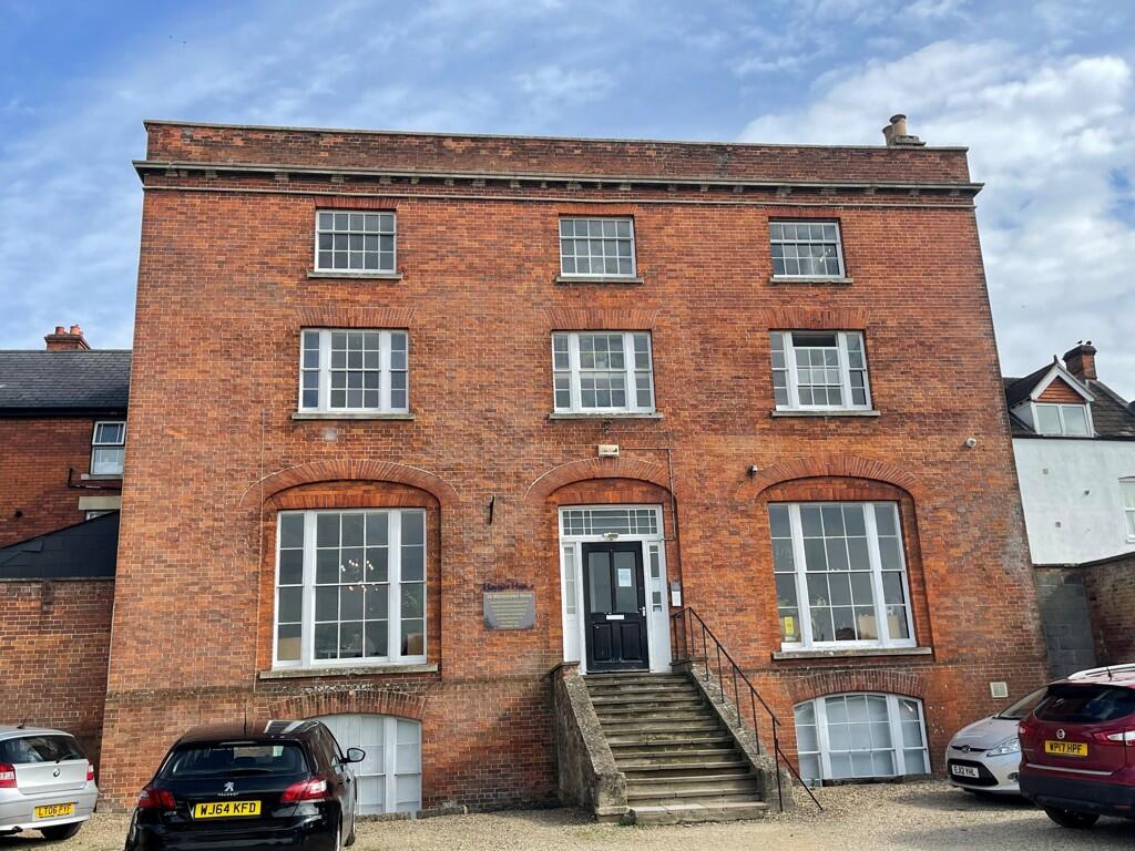 房产图片 10 - 沃斯伯里威斯特伯里沃斯米斯特路24号一楼及地下室办公室，BA13 3PE