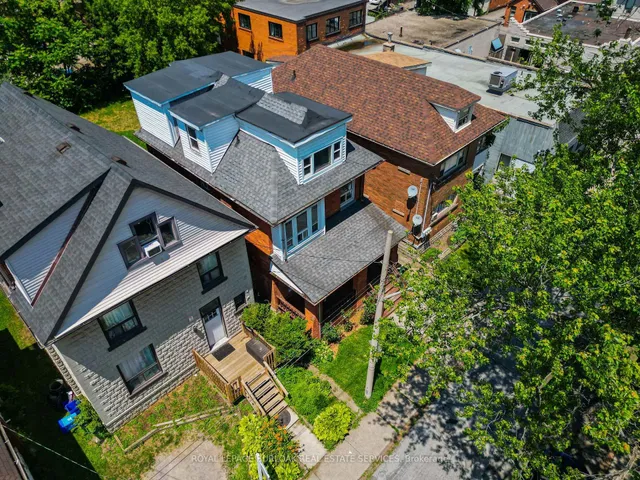 Additional image 42 of 22 Myrtle Ave