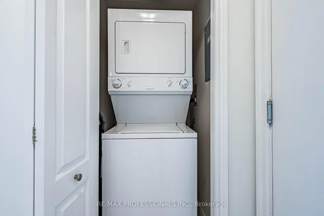 Additional image 26 of 2088 Lawrence Ave Unit 1007