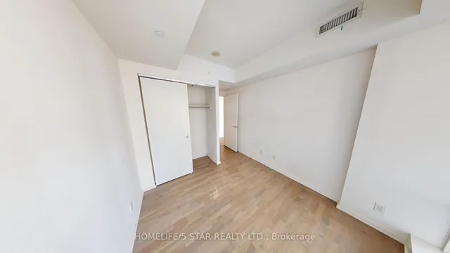 Additional image 8 of 1 BLOOR St Unit 2407