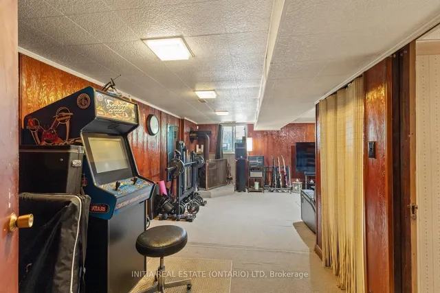 Additional image 34 of 38 North Edgely Ave