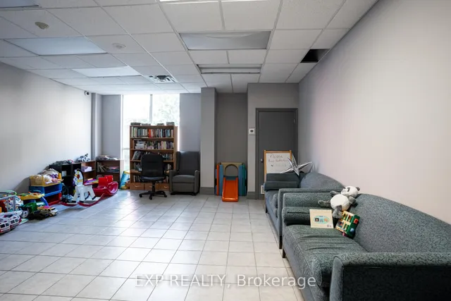 Additional image 27 of 2088 Lawrence Ave Unit 1002