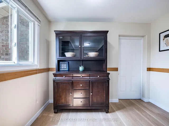 Additional image 13 of 33 St. Emilion Way