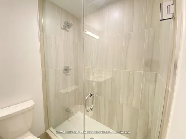 Additional image 12 of 225 Village Green Sq Unit 410