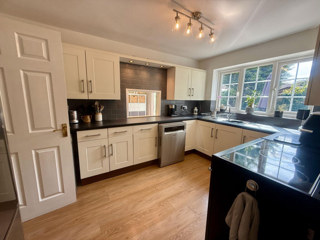 Additional image 11 of Downs Orchard, Meare