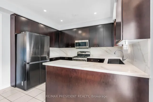Additional image 12 of 971 Francine Cres