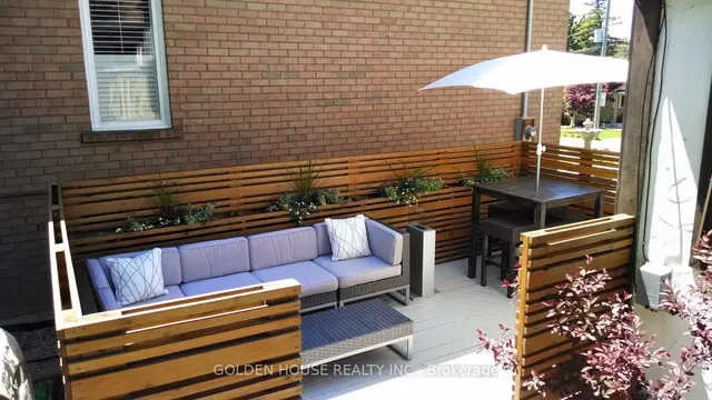 Additional image 31 of 21 Thatcher Ave