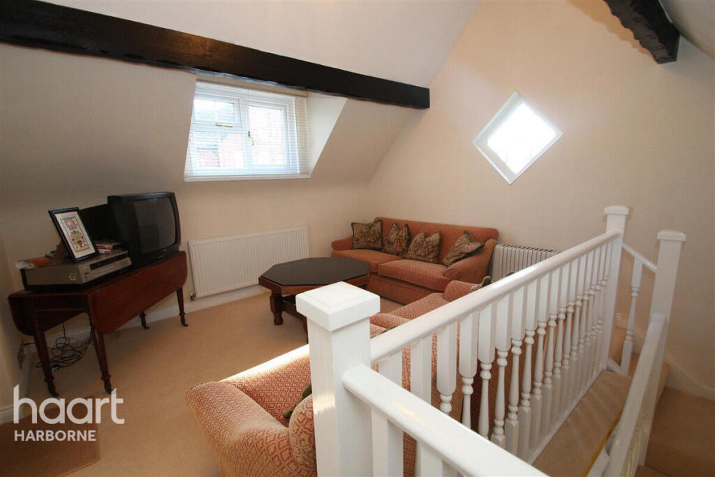 Additional image 8 of Birmingham B45 8