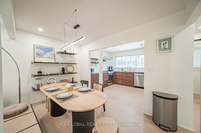 Additional image 16 of 1270 Gainsborough Dr Unit 72