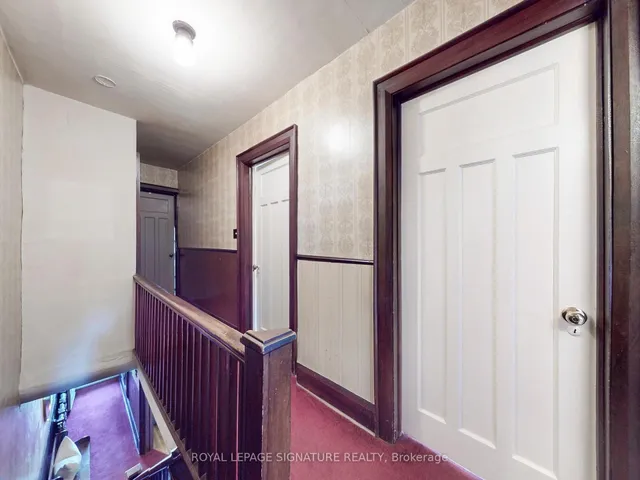 Additional image 20 of 153 Castlefield Ave