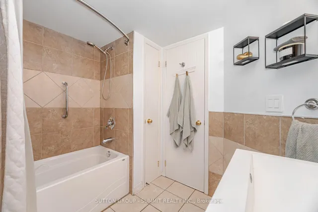 Additional image 17 of 55 Bristol Rd Unit 116