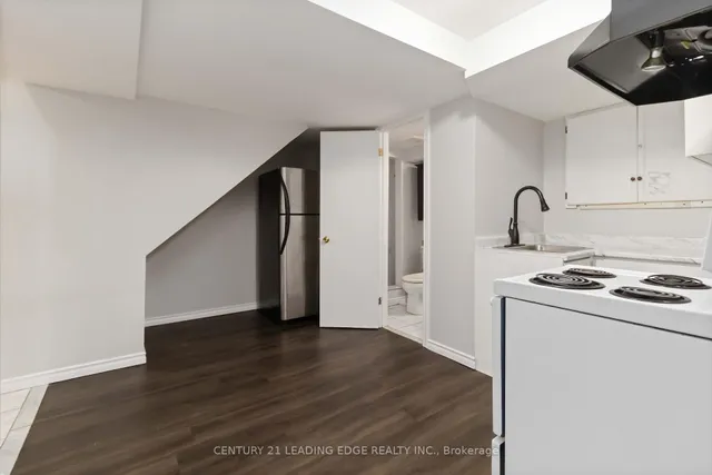 Additional image 47 of 286 FERNFOREST Dr