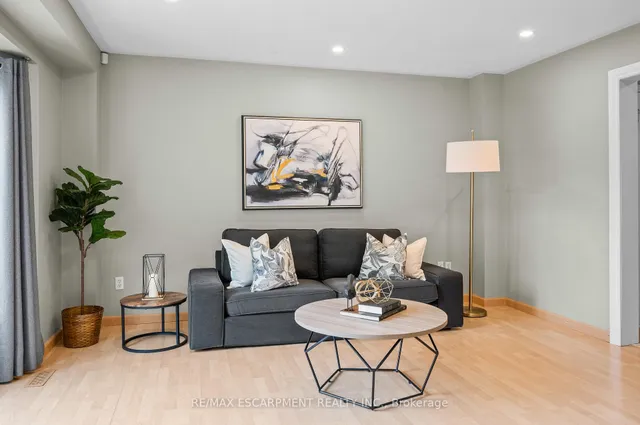 Additional image 8 of 146 Rockhaven Lane