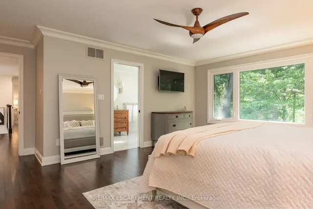 Additional image 29 of 1353 Hazelton Blvd