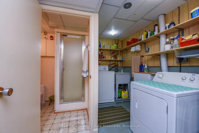 Additional image 22 of 33 Deloraine Dr