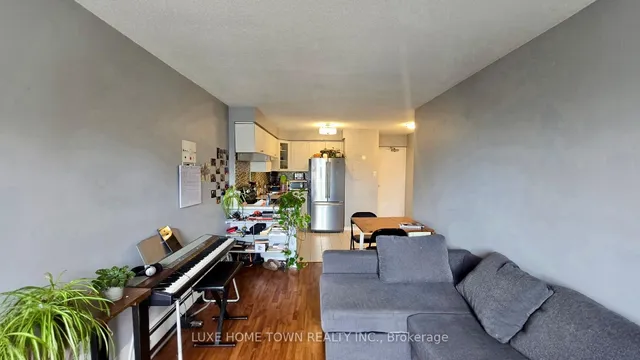 Additional image 5 of 30 Summit Ave Unit 503